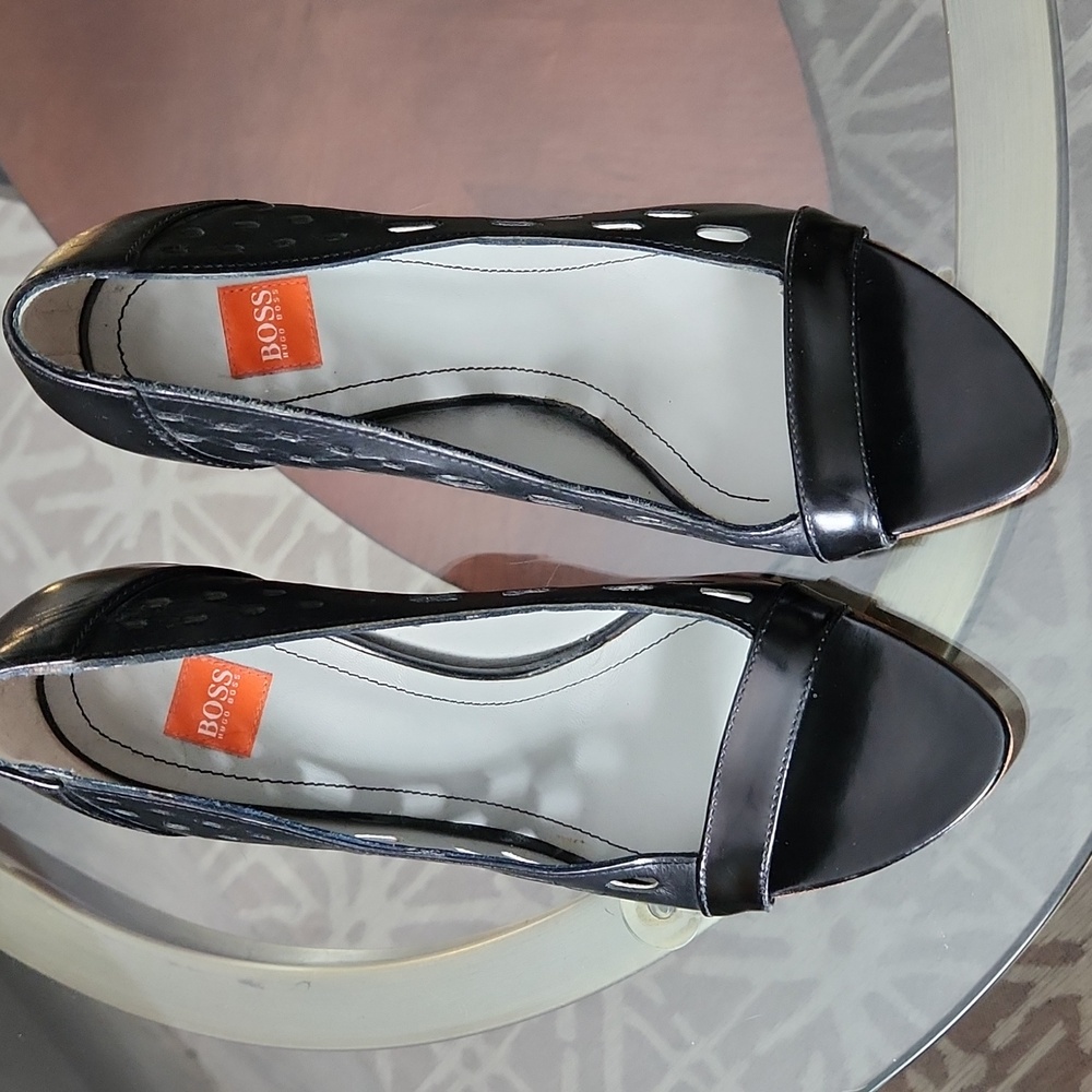 HUGO BOSS Shoes | Made in Italy- leather | shoes |open toe